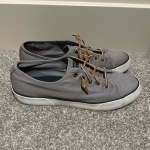 Sperry canvas sneakers